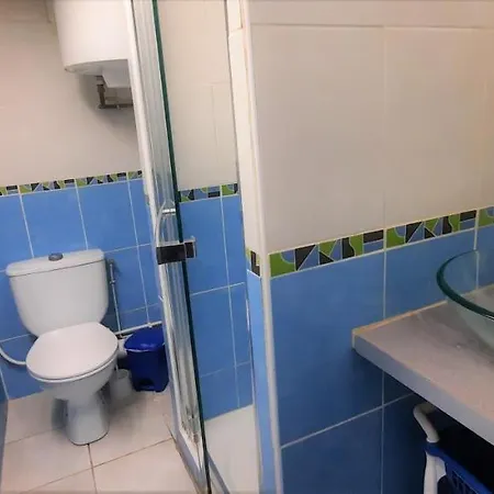 Les 7 Iles Apartment